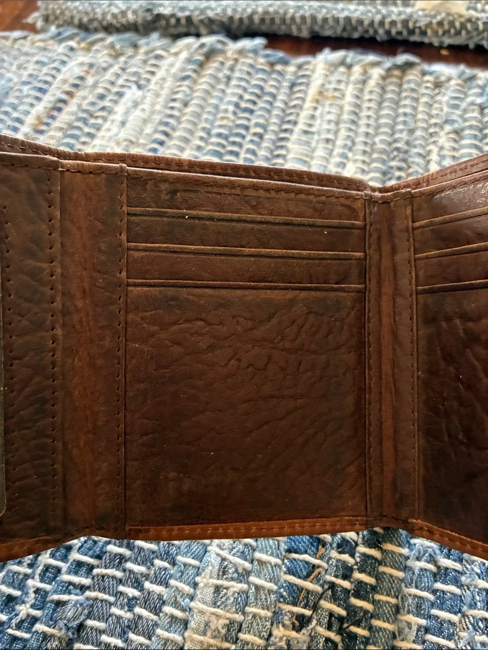 Duluth Trading Men's Two-Tone Brown Leather Bi-Fold Wallet